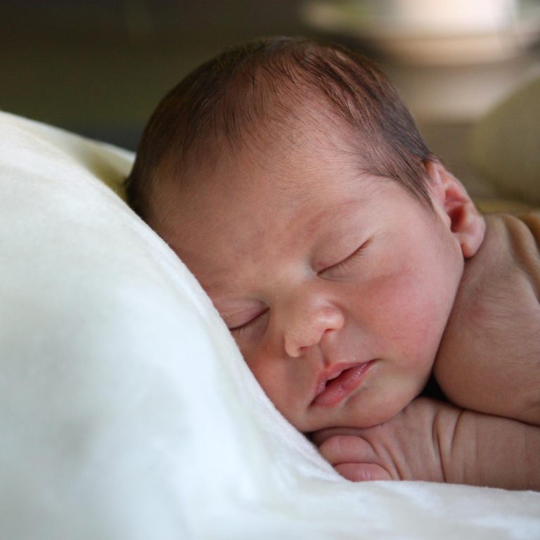 Desarrolo-de-la-visión-en-la-infancia-optica-lizarduy